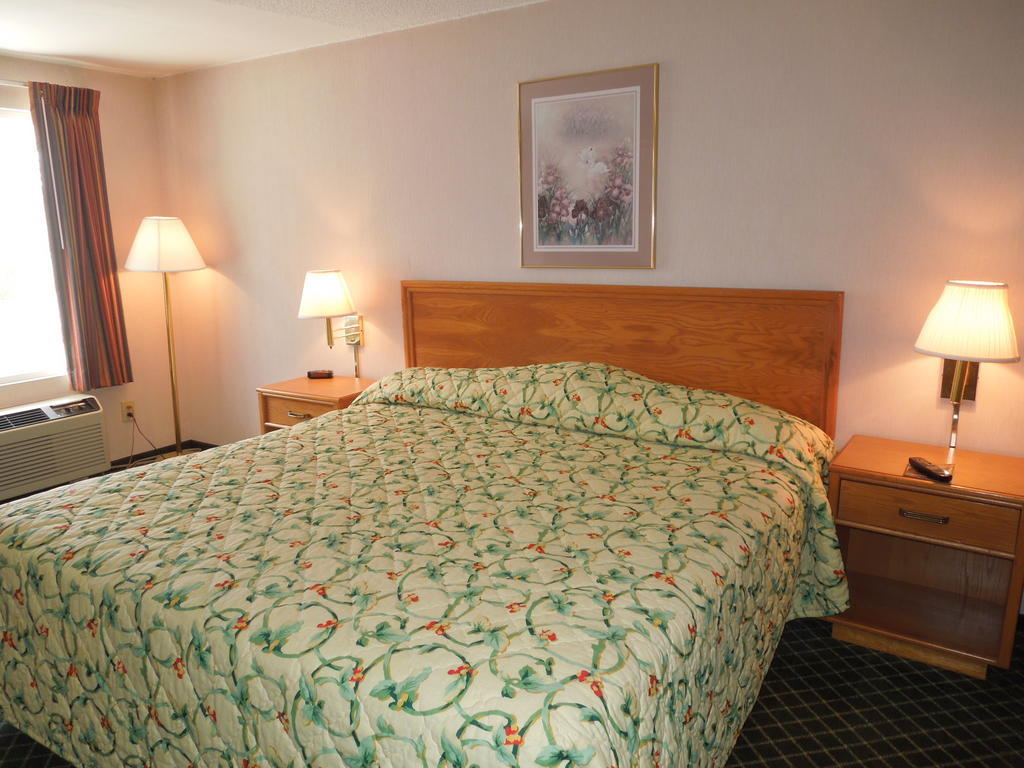 Knights Inn Elyria Cameră foto